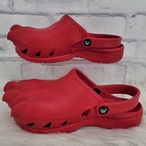 Clawz Shoes Unisex Red Classic Clogs
